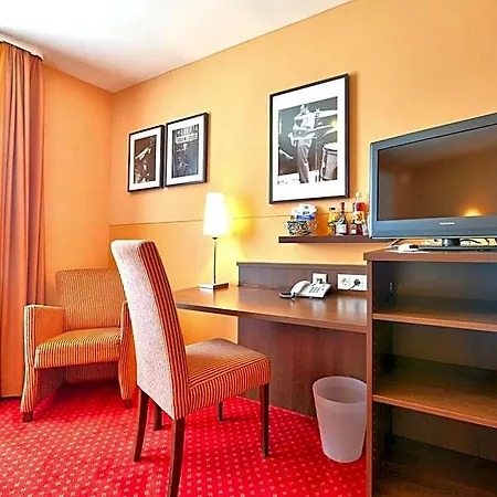 Auf Wolke 8 Hotel *