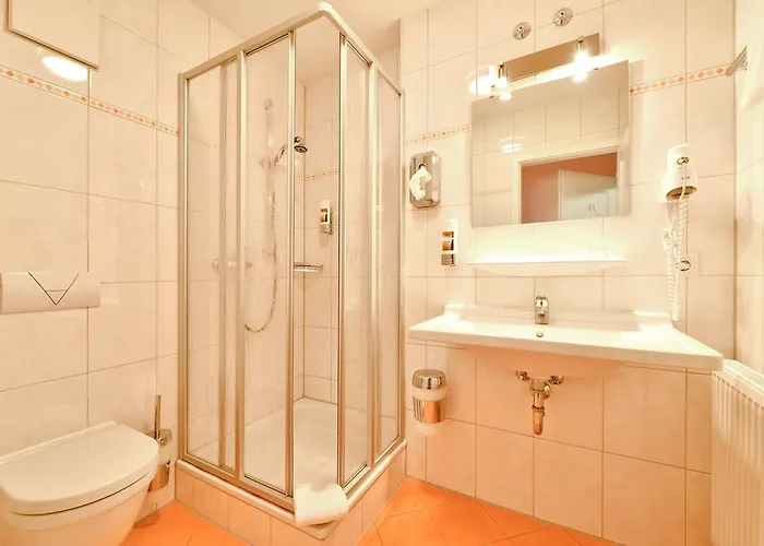 Auf Wolke 8 Hotel *